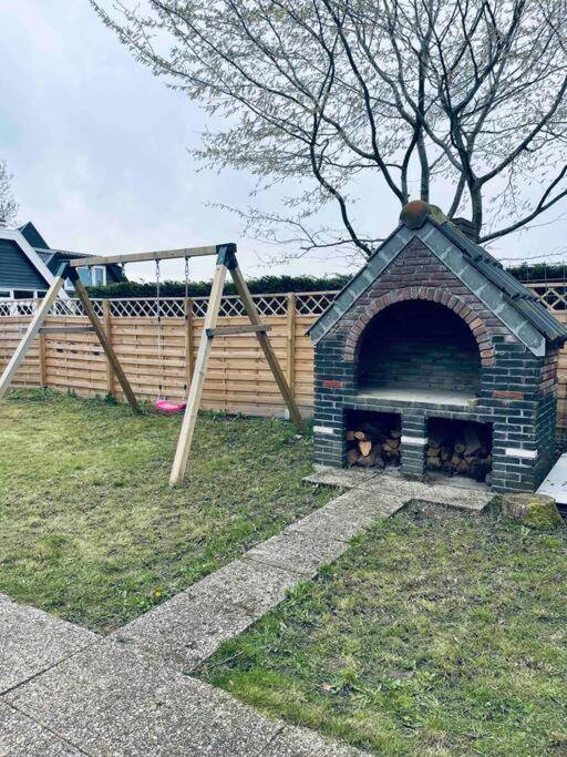Leuke Bungalow In Noord-Holland Opmeer 外观 照片